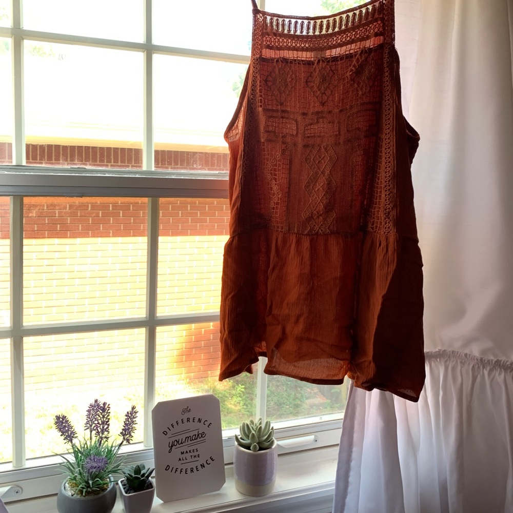 Orange design tank top